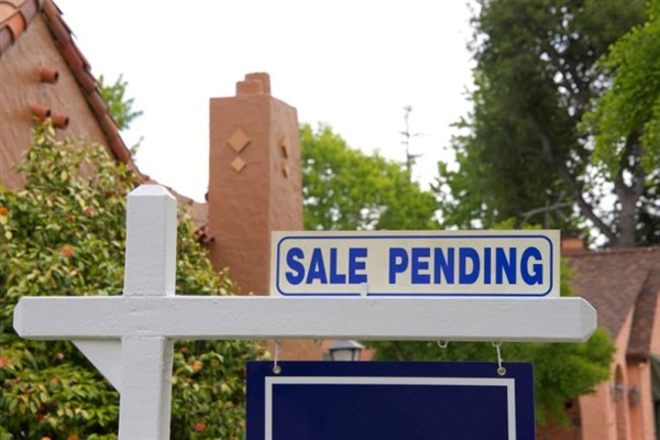 What If My House Won’t Sell During A Divorce in Kansas City Area?